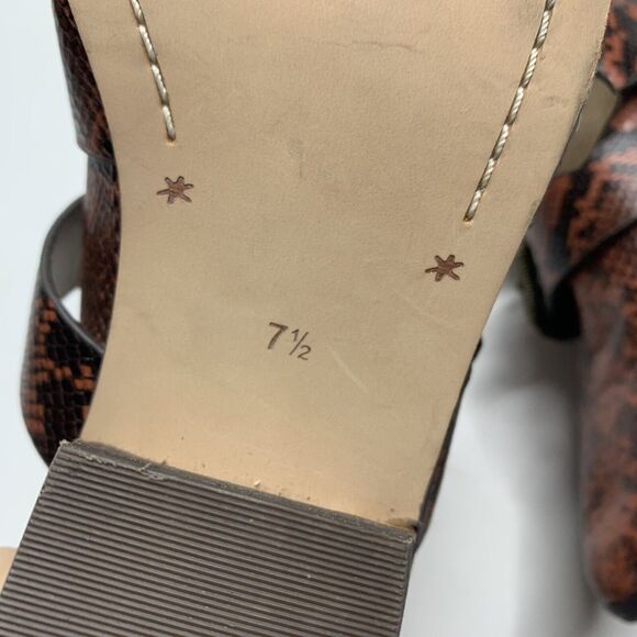 Splendid Carla Brown Snake Print Buckle Bootie Women’s Size 7.5 - Picture 9 of 9